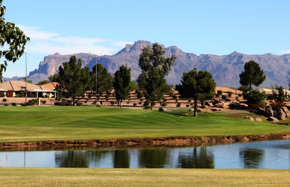 Sunland Springs Village Golf Course | Luxury Homes For Sale in Mesa, AZ | GolfShire Homes