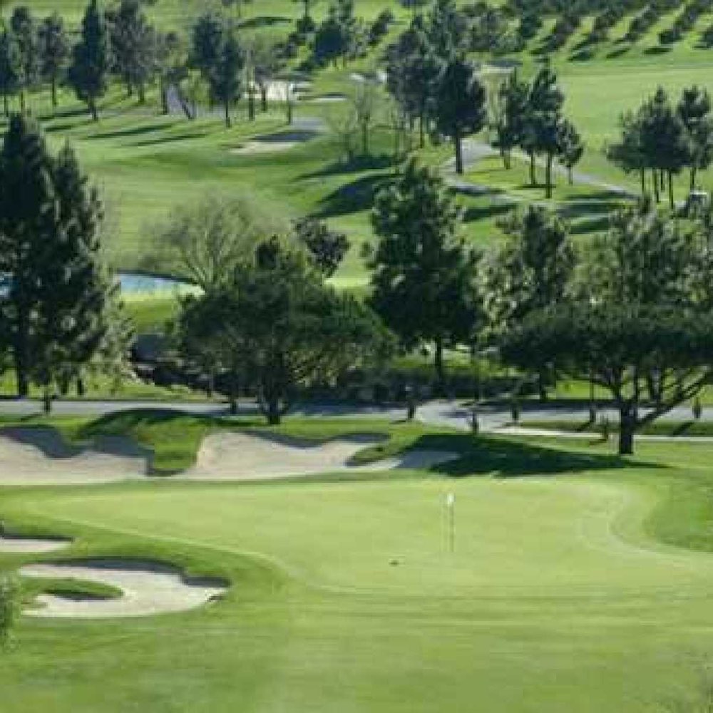 Del Mar Country Club | Luxury Homes For Sale in California | GolfShire Homes
